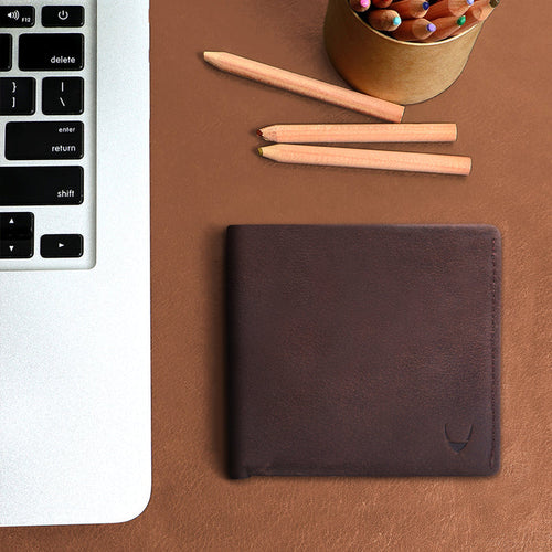 215010 Brown Leather Bi-Fold Wallet