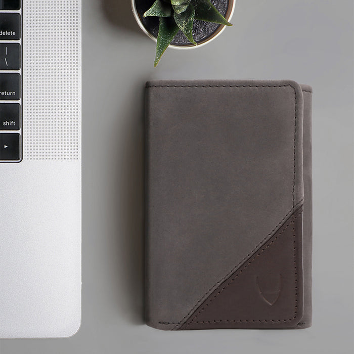 255-Tf  Brown Leather Trifold Wallet
