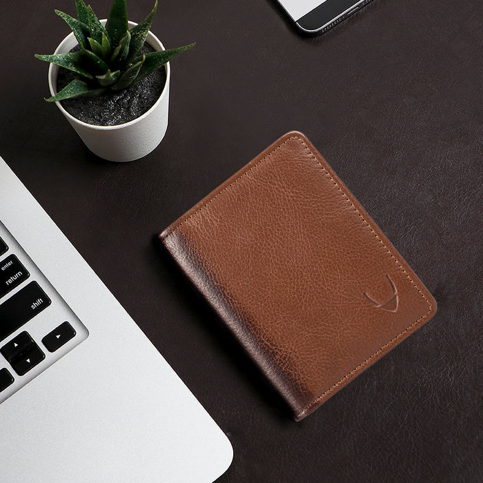 294-Idch  Tan Leather Card Holder