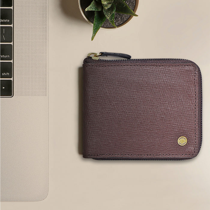 341-017  Sb Brown Leather Zip Around Wallet