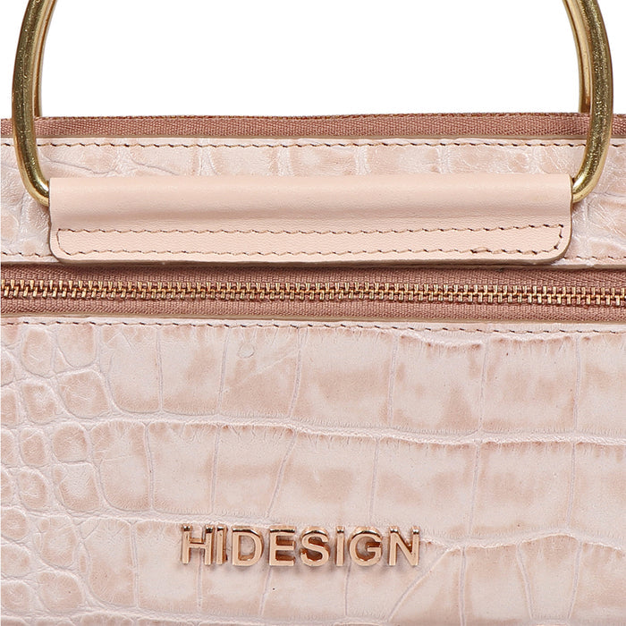 Affair W2  White Leather Zip Around Wallet