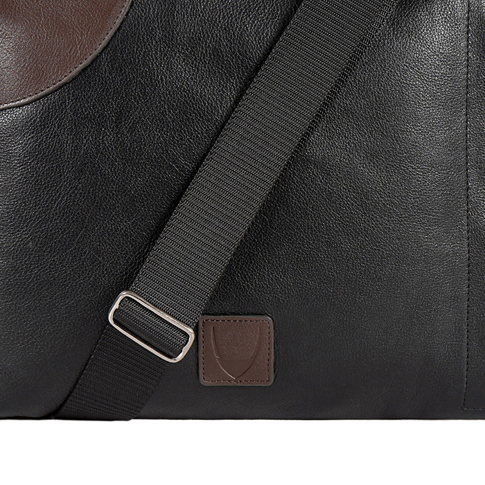 Akasaka 03 Black Leather Crossbody