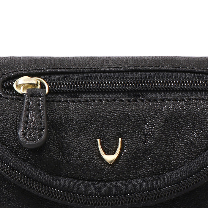 Akasaka 05 Black Leather Belt Bag
