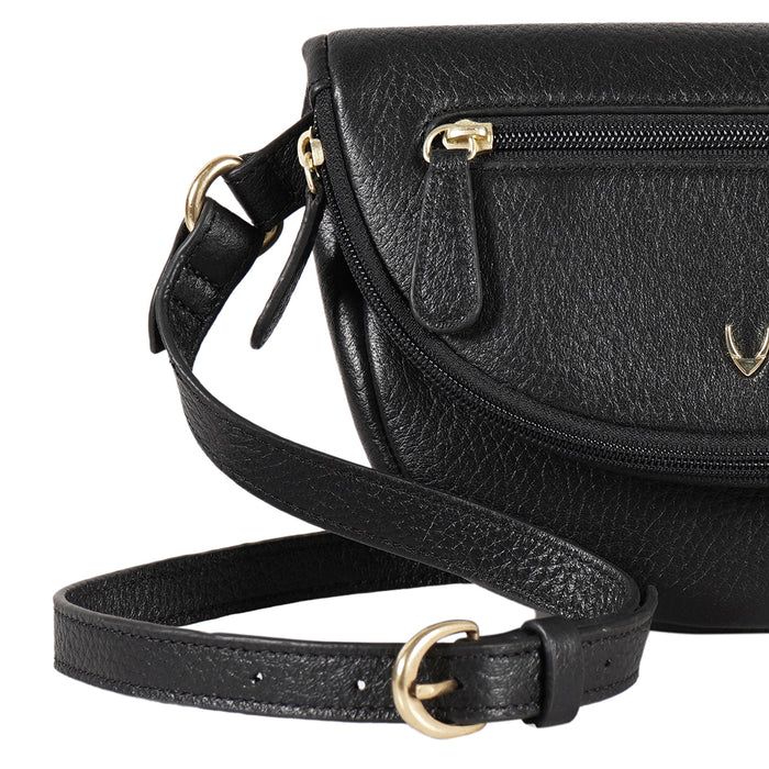 Akasaka 06 Black Leather Sling Bag