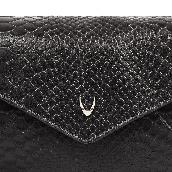 Alicia 04 Black Leather Belt Bag