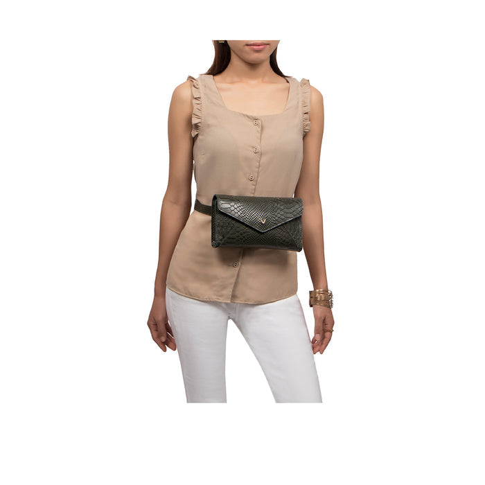 Alicia 04 Green Leather Belt Bag