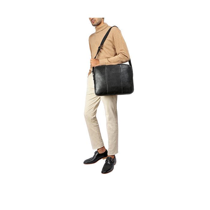 Bawa 02 Black Leather  Crossbody