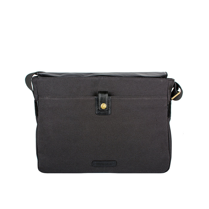 Bedouin 02 Bb002 Black Canvas Messenger Bag