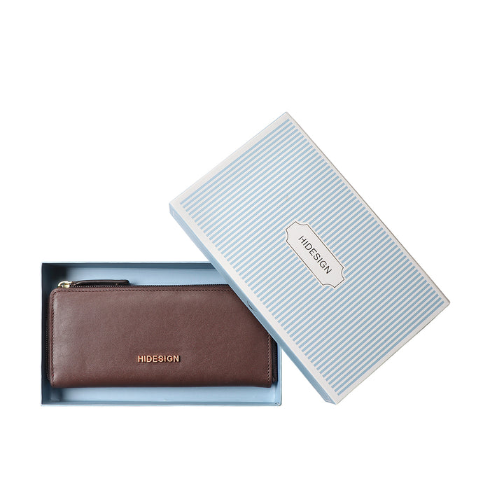 Beth W2  Leather Zip Around Wallet