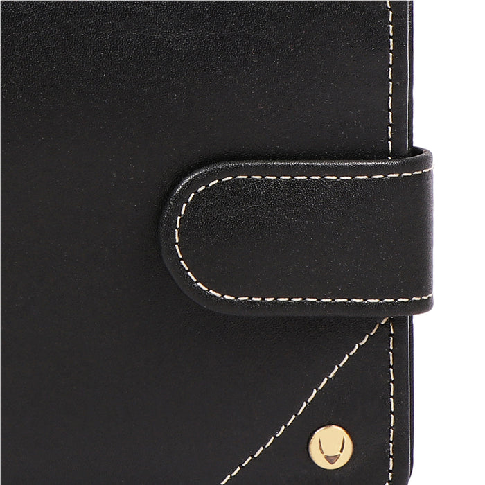 Bobby W5 Black Leather Bi-Fold Wallet
