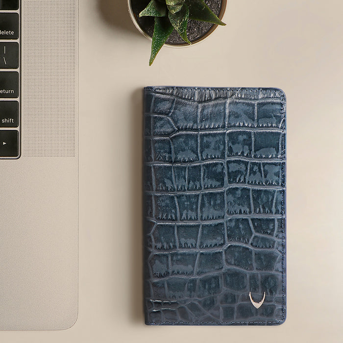 Boston W3 Blue Leather Passport Holder