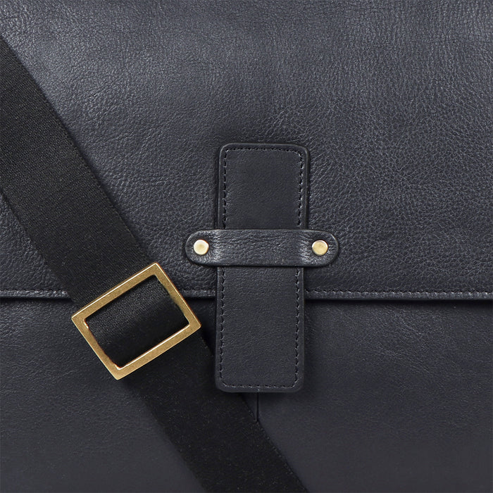 Bowfell 03 Blue Leather  Messenger Bag