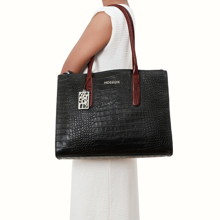 Casino 03 Black Leather Tote Bag