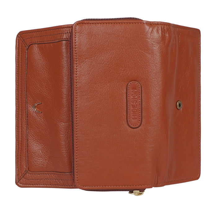 Cerys W3 Tan Leather Clutch Wallet