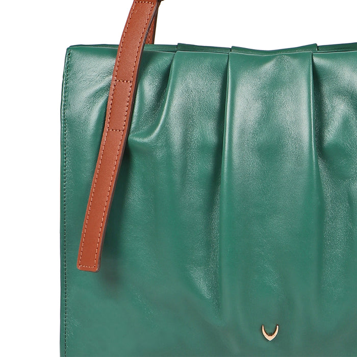 Chiquita 04 Green Leather Shoulder Bag