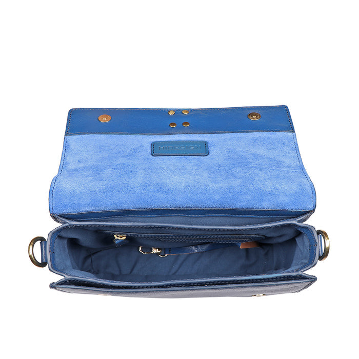 Conscious 02 M Leather Shoulder Bag