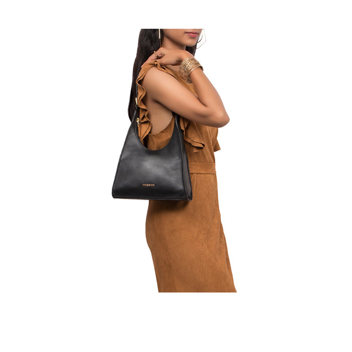 Cordoba 07 Black Leather Shoulder Bag