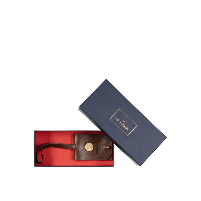 Cyra 03 Leather Travel Tag Charm