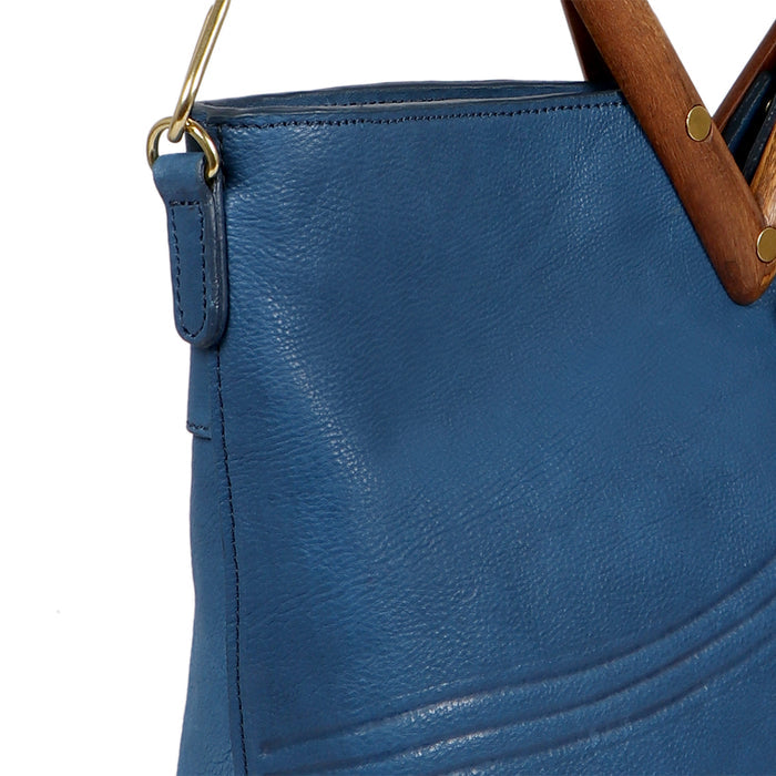 Daishi 02 Blue Leather Shoulder Bag