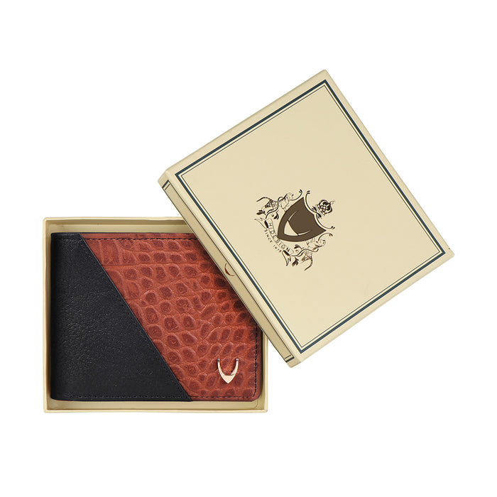 Ee 352-017 Black Leather Bi-Fold Wallet