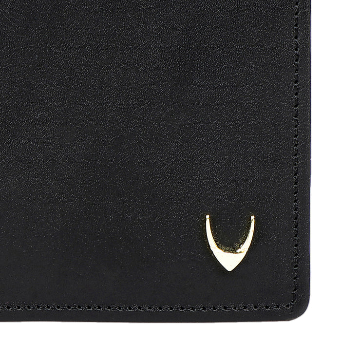 Ee 386-010  Black Leather Bi-Fold Wallet