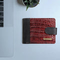 Ee 388-036  Marsala Leather Bi-Fold Wallet
