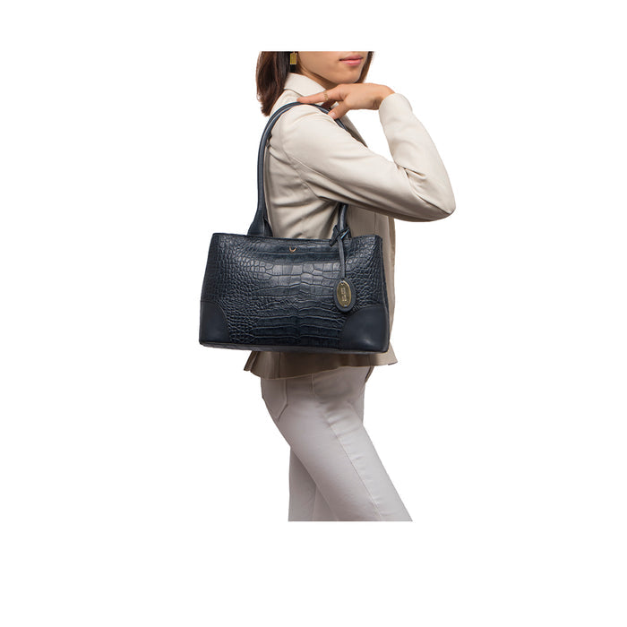 Ee Berlin 02 Blue Leather Tote Bag