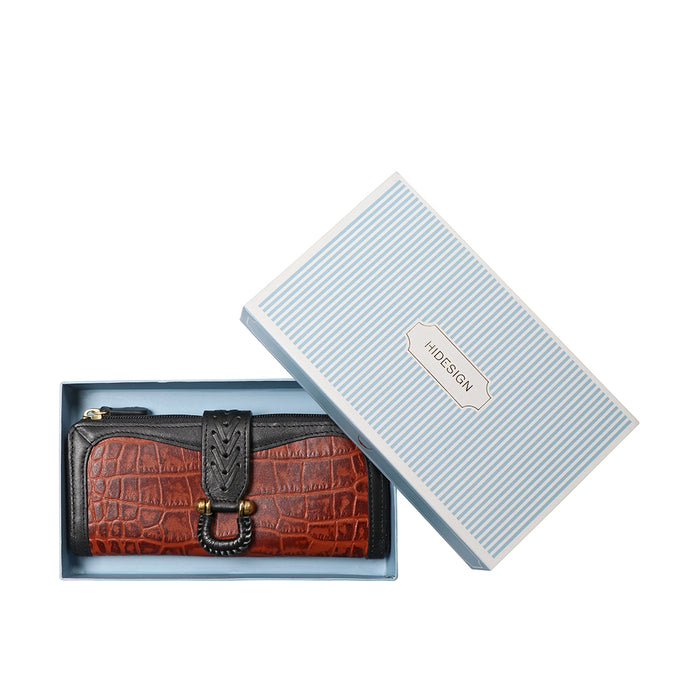 Ee Frieda W2-M Tan Leather Zip Around Wallet