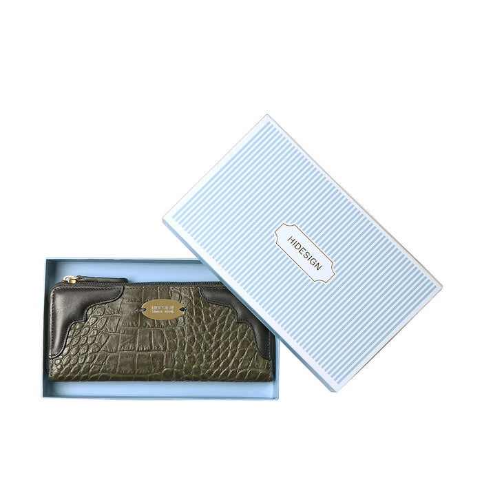 Ee Karolina W2-M Green Leather Zip Around Wallet