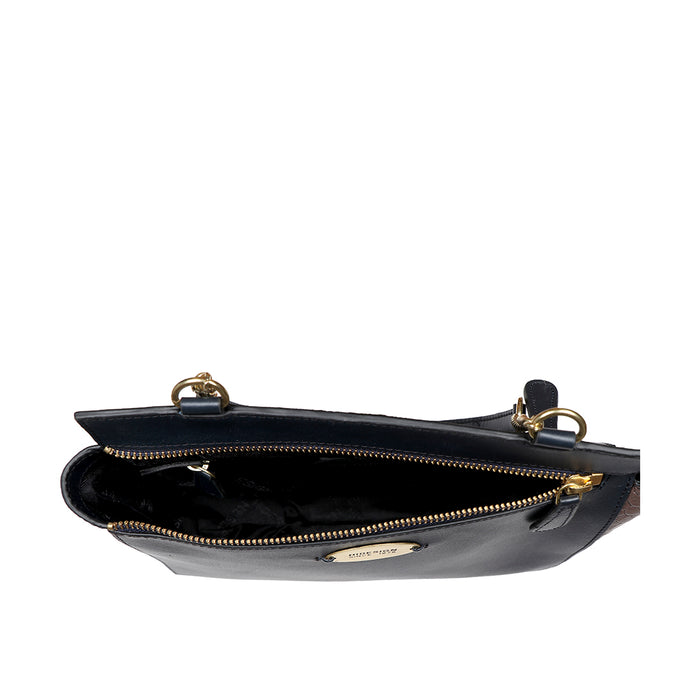 Ee Kuhulu 04 Black Leather Shoulder Bag