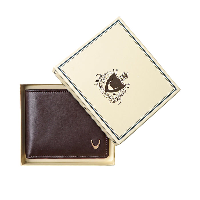 Ee Myw-01A  Brown Leather Bi-Fold Wallet