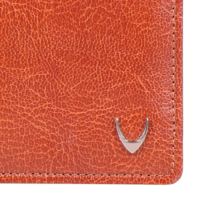 Ee Myw-01A  Tan Leather Bi-Fold Wallet