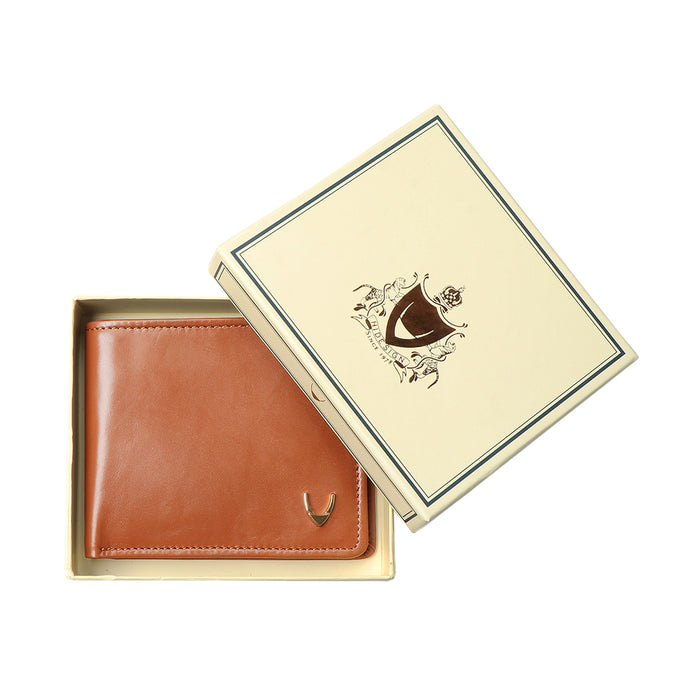 Ee Myw-01A  Tan Leather Bi-Fold Wallet