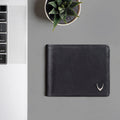 Ee Myw-06A  Black Leather Bi-Fold Wallet