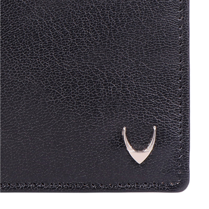 Ee Myw-06A  Black Leather Bi-Fold Wallet