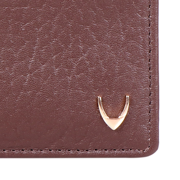 Ee Myw-06A  Brown Leather Bi-Fold Wallet