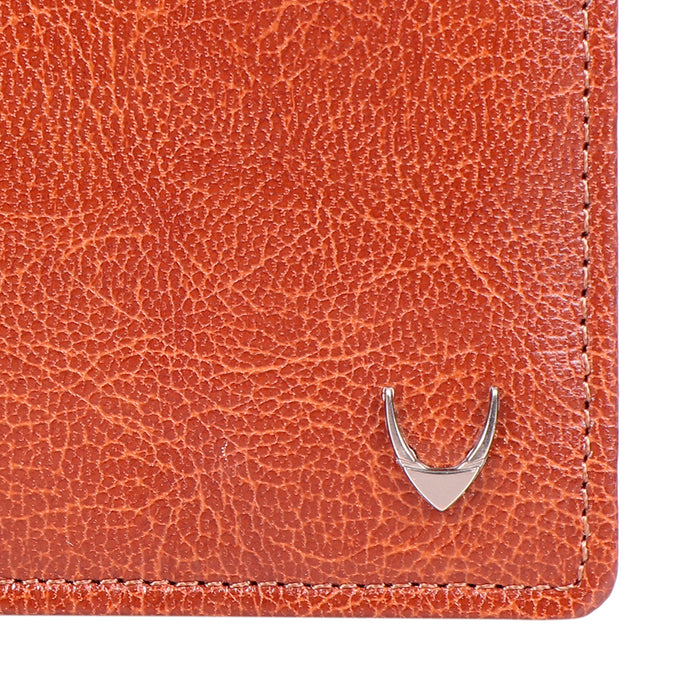 Ee Myw-06A  Tan Leather Bi-Fold Wallet