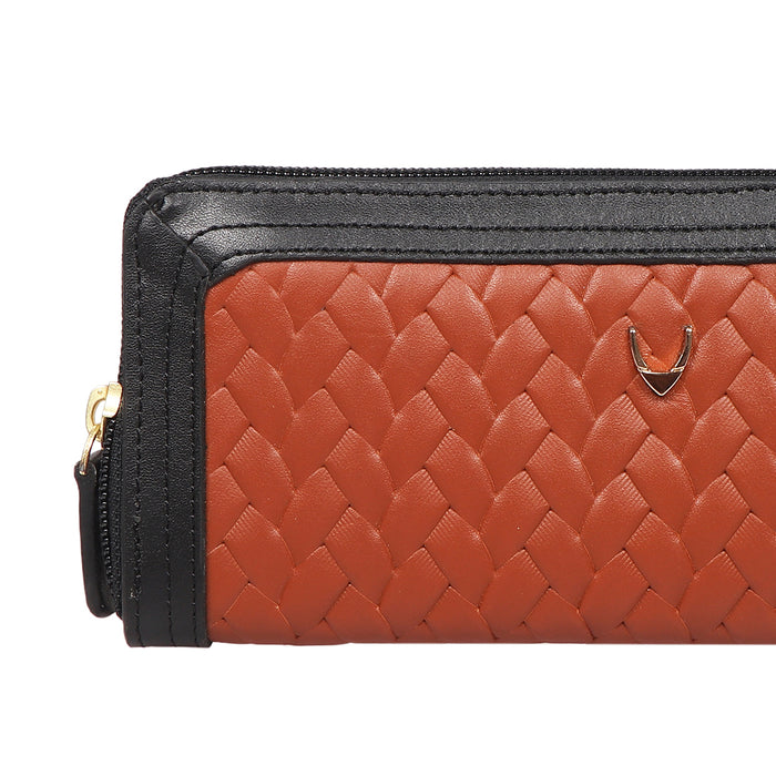 Ee Natalia W2-M Tan Leather Zip Around Wallet