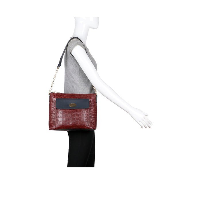 Ee Opihi 02 Red Leather Shoulder Bag