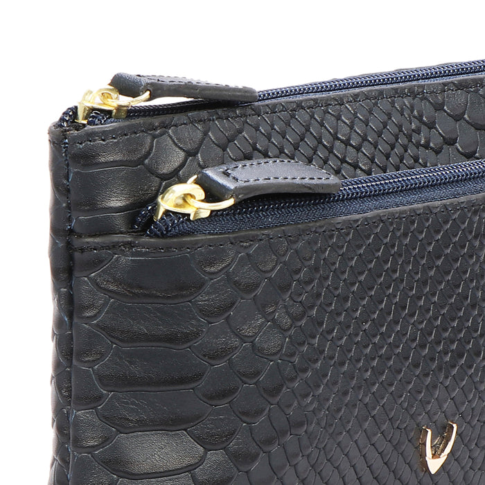 Ee Paola W1  Blue Leather Clutch Wallet