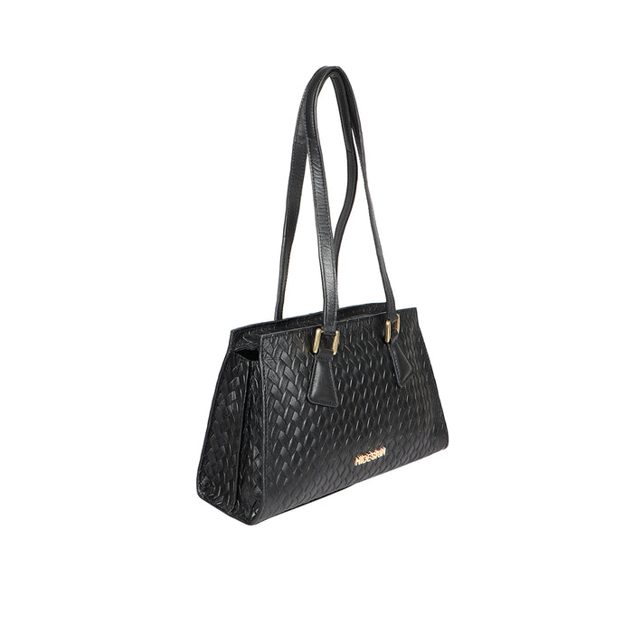 Ee Spruce 03 Black Leather Shoulder Bag