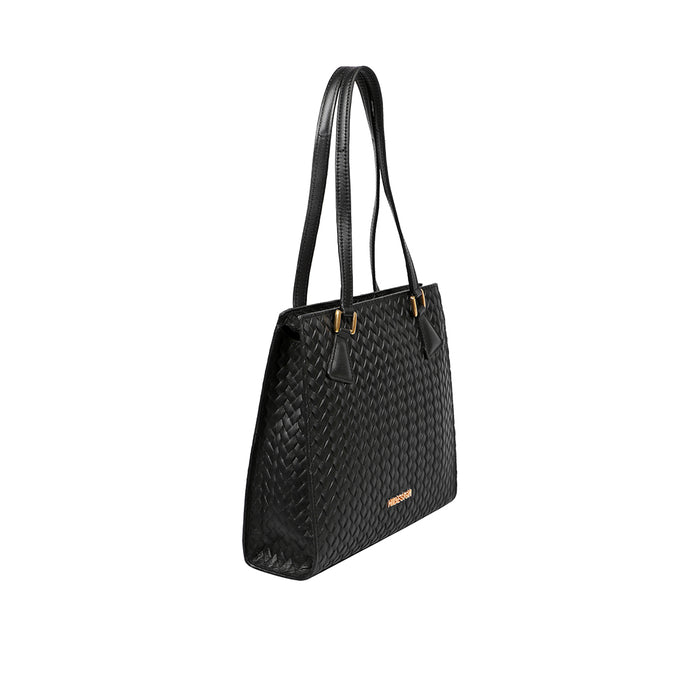 Ee Spruce 04 Black Leather Shoulder Bag