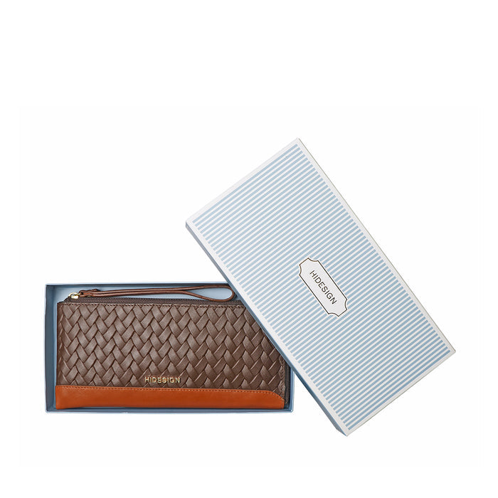 Ee Spruce W3-M Brown Leather Zip Around Wallet