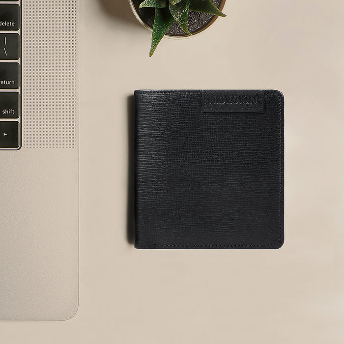 Ee Uranus W3  Black Leather Bi-Fold Wallet