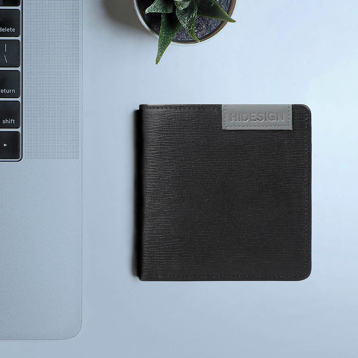 Ee Uranus W3  Black Leather Bi-Fold Wallet