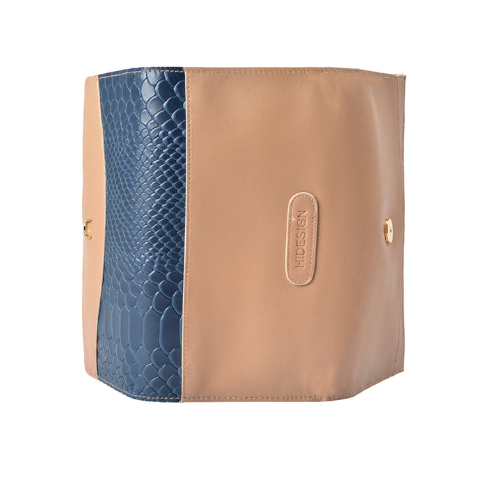 Ee Virgo W1  Nude Leather Trifold Wallet
