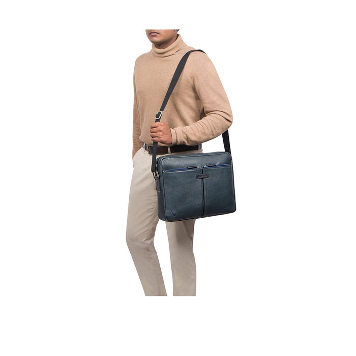 Ee Xavi 01 Blue Leather  Crossbody