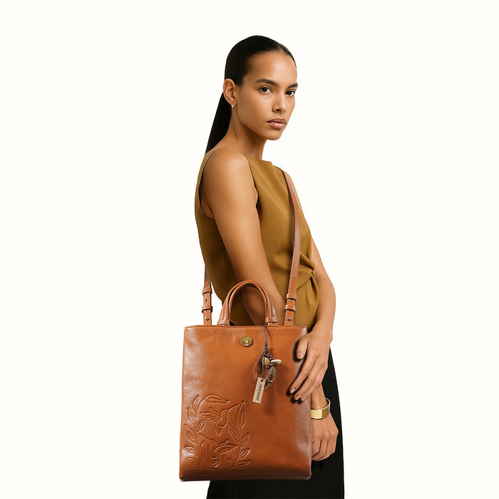 Enchanted 01 Tan Leather Crossbody