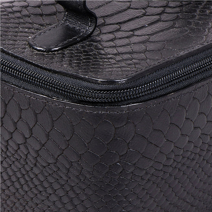 Eve 01 Purple Leather Wash Bag