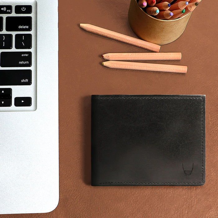 Evolution W1 Black Leather Bi-Fold Wallet